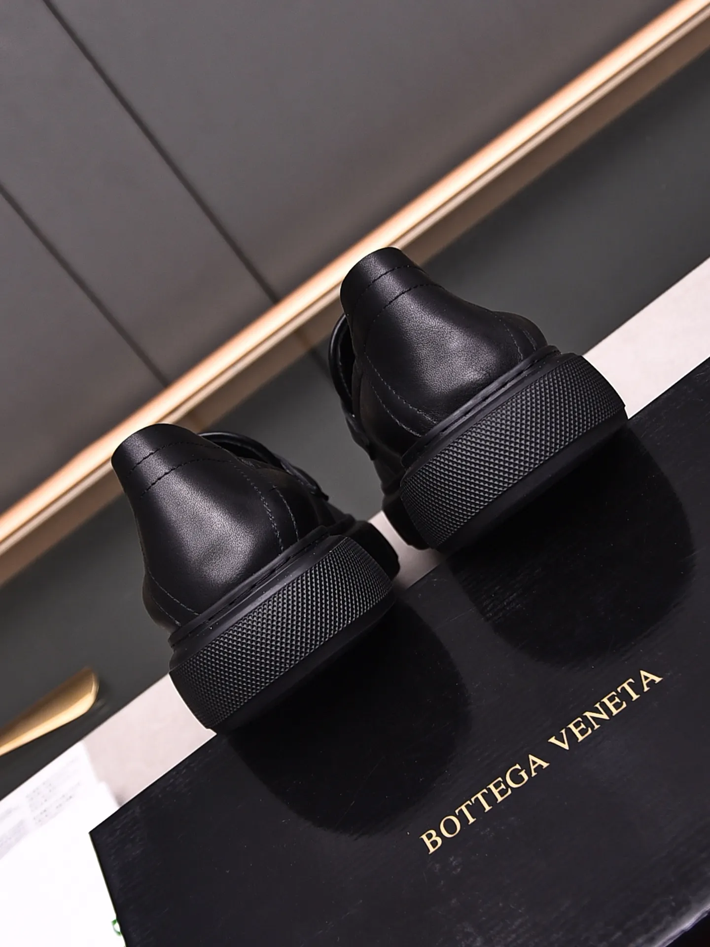 Men's Men's Shoes💰520 [One-step-up] BOTTEG* VENET* - high-end boutique Size: 38-44 (45 customized) BV new product, first-layer cowhide artificially woven classic style and contemporary fashion temperament harmoniously blend, rubber sole is light and flexible, water-dyed cowhide lining! [Taobao, Tmall, and live streaming are the first choices]